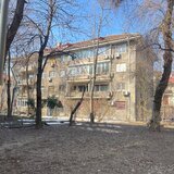 Ion Mihalache apartament 3 camere  etaj 2  decomandat   91 mp